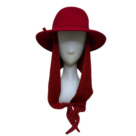 Vintage Betmar Women’s Red 100% Wool Hat With Tie Ribbon Brim Cloche Style S/M - Picture 1 of 6